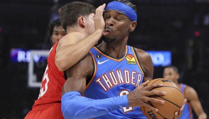 乐鱼体育app下载-本赛季NBA谁最有可能获得MVP？东契奇上榜 但湖人只排在西部第五