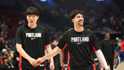 乐鱼体育登录入口-开拓者赛季表现：42胜进入附加赛，场均失误17.3联盟最多